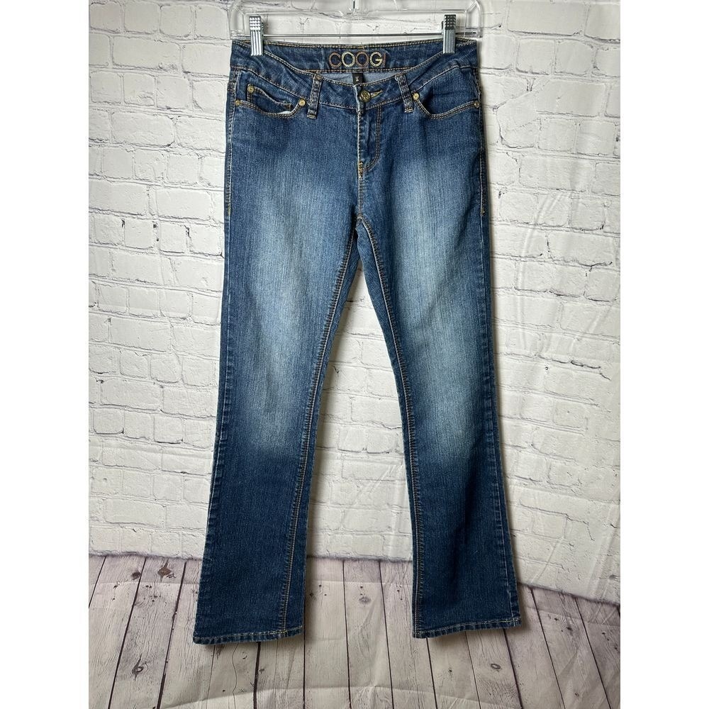 Coogi Jeans Womens 3/4 Blue Denim Embroidered Logo Bootcut Low Rise Stretch Y2K